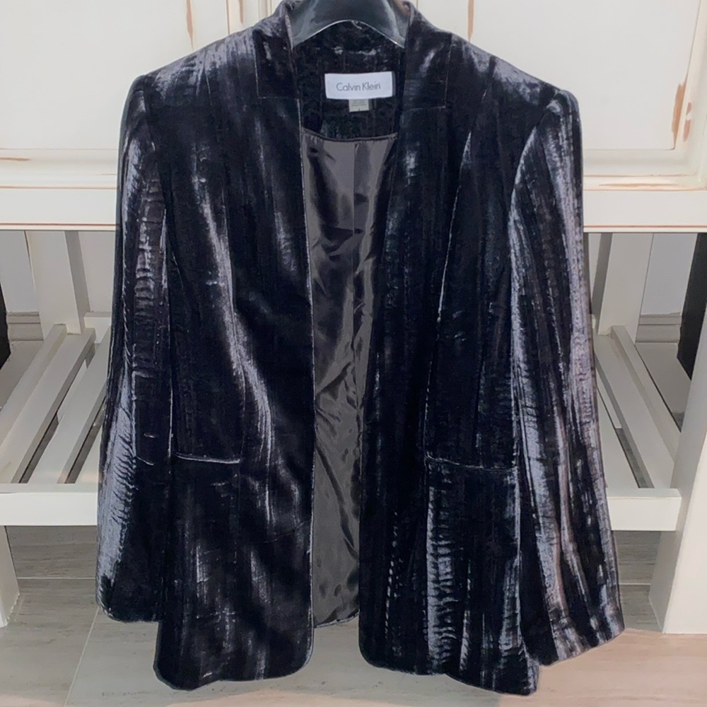 New Calvin Klein velvet jacket blazer